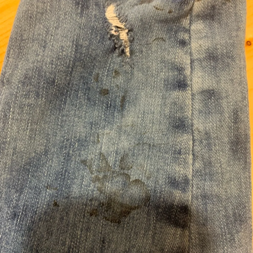 ripped skinny blue jeans - Picture 3 of 9